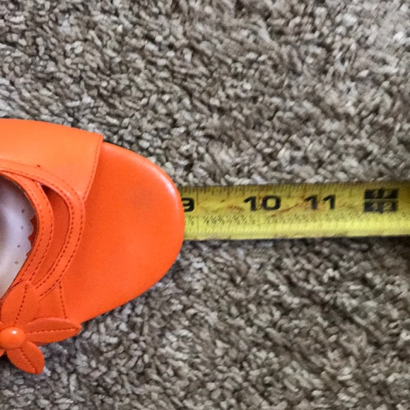 Sandals - Picture 5 of 5